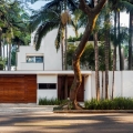 Die moderne MG Residence von Reinach Mendonça Arquitetos Associados