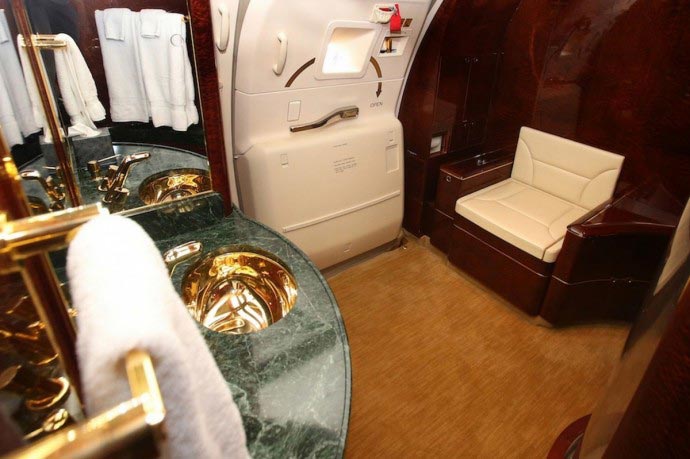 Inside Donald Trump’s $100 Million Custom-Built Private Jet 5