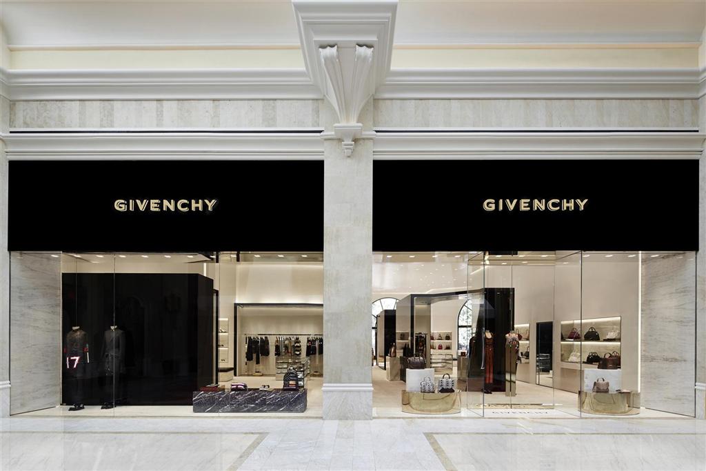 Der erste Givenchy-Store in den USA 1