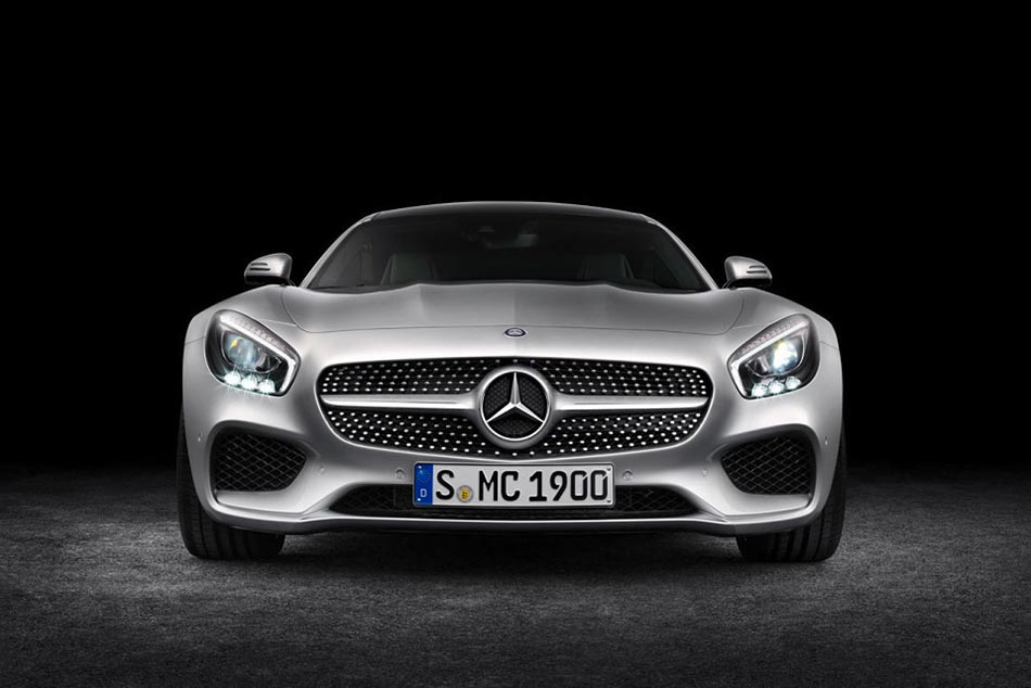 Introducing the 2016 Mercedes-AMG GT 4