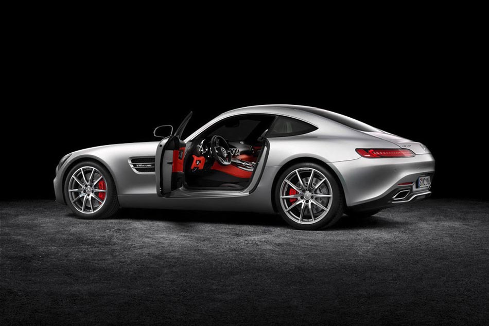 Introducing the 2016 Mercedes-AMG GT 1