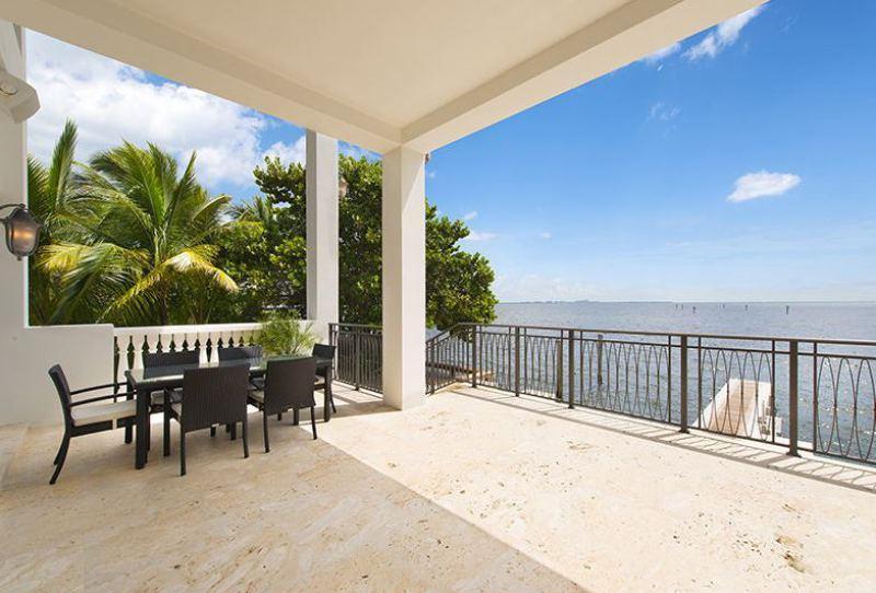 LeBron James sells his $17 Million Dollar Waterfront Mansion in Miami 14