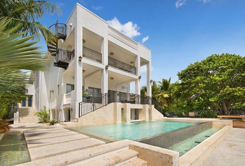 LeBron James sells his $17 Million Dollar Waterfront Mansion in Miami 17
