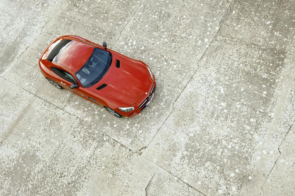 Schöne Proportionen: Der Mercedes-AMG GT x Fire Opal 14