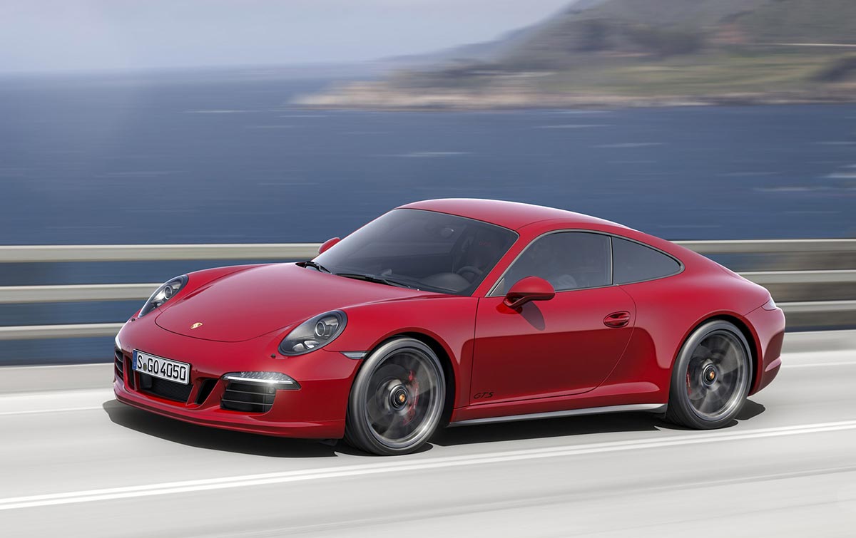 Porsche Unveils The New 911 GTS 2