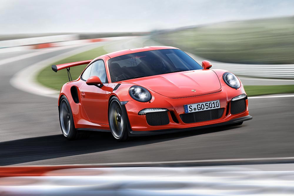 Porsche 911 GT3 RS: The Race Car For The Circuit Racetrack and Everyday Driving 2