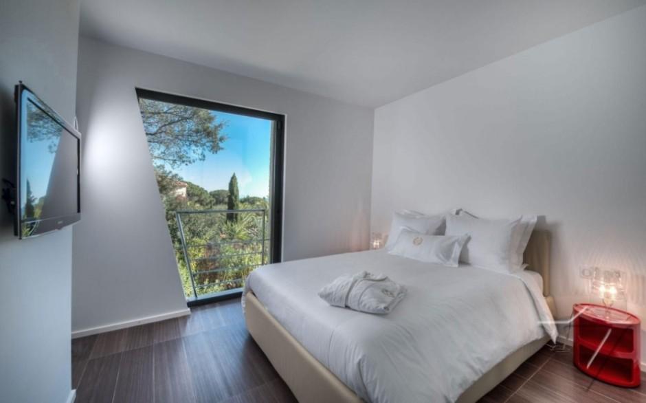 Villa Olive in Saint Tropez x Luxury House 2