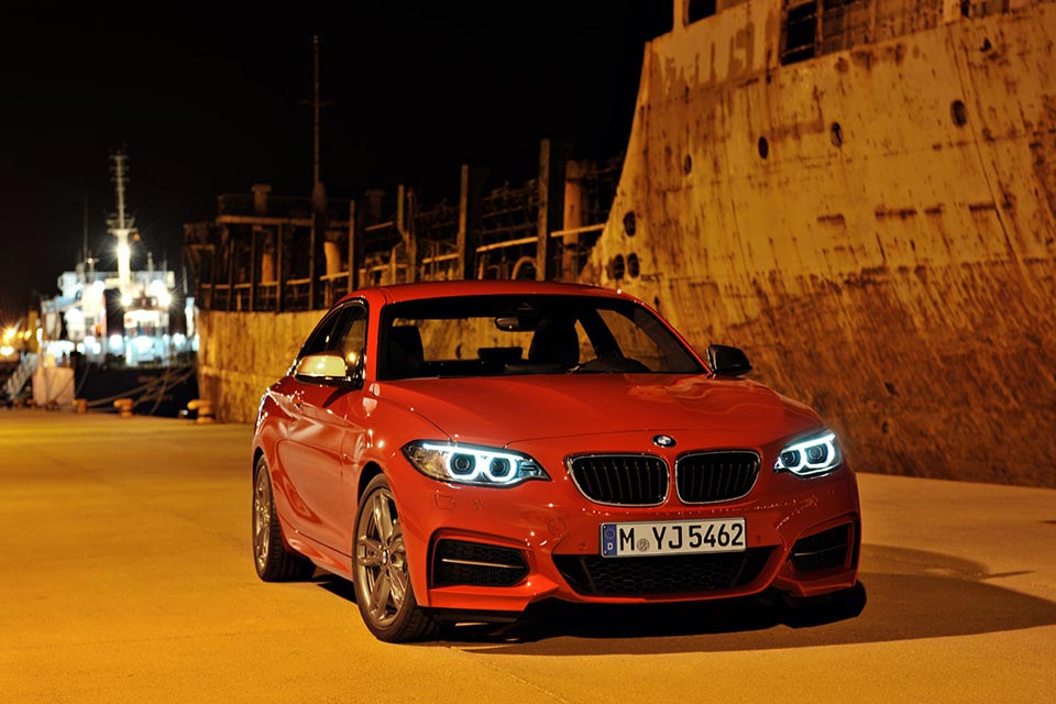 BMWs brandneues 2014 2er Coupé 2
