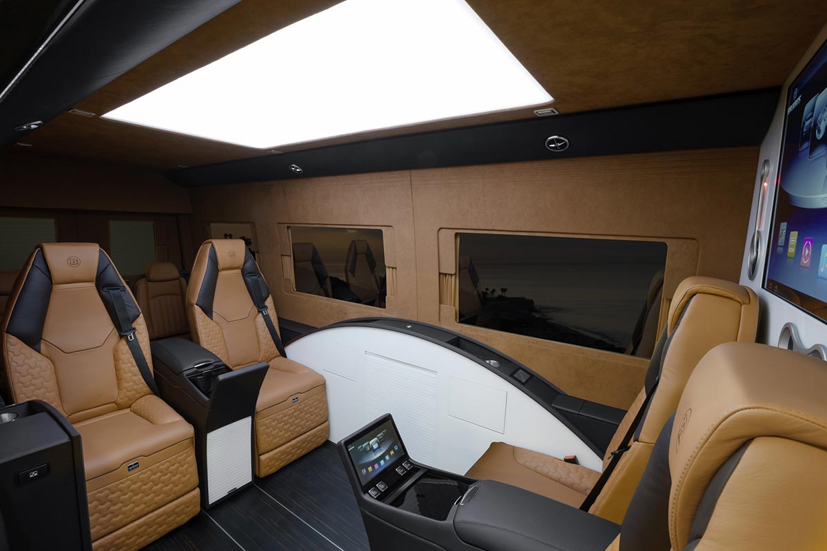 Brabus verwandelt Mercedes Sprinter in eine Business Lounge 4