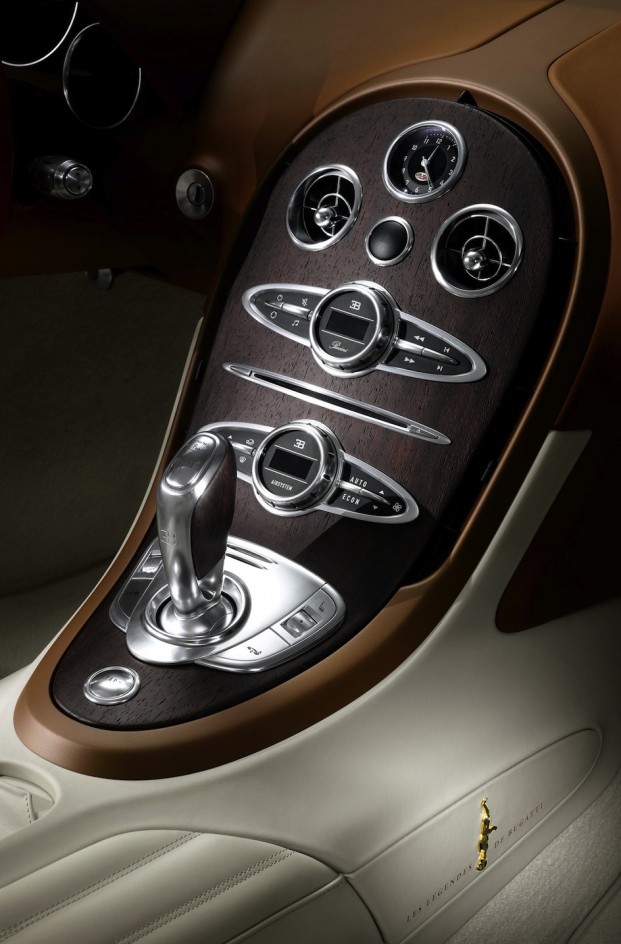 Bugatti Les Légendes x Black Bess enthüllt 11
