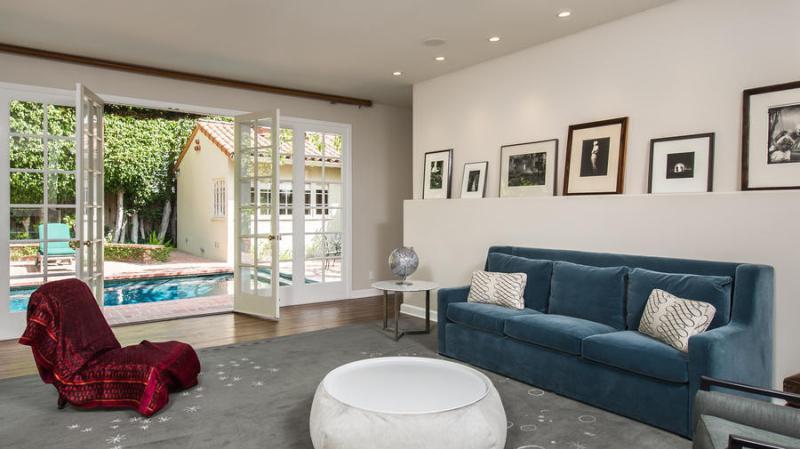 Jodie Foster’s Hollywood Hills Anwesen für $5,75 Millionen Dollar verkauft 4