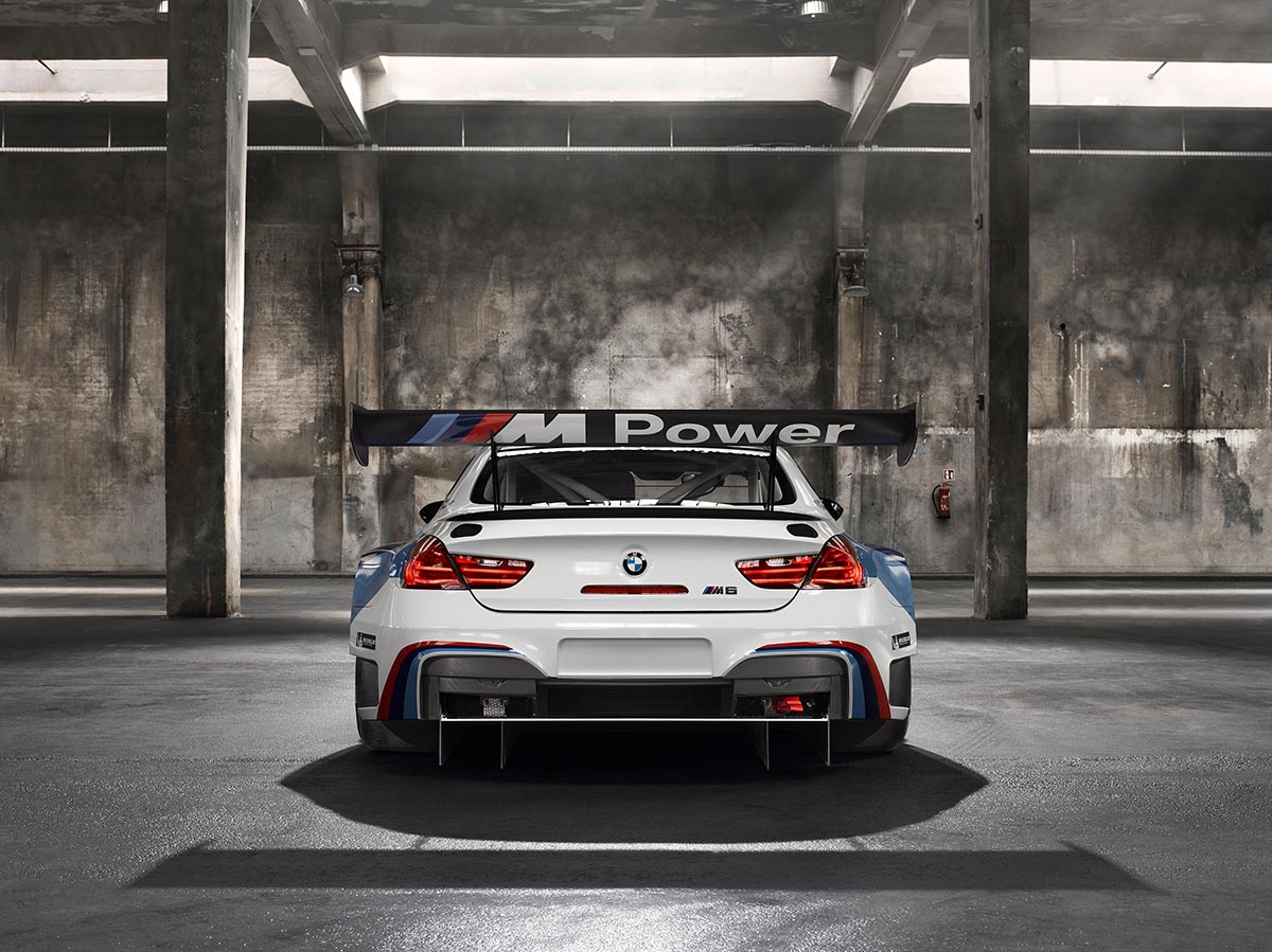 Off to the Racetrack: The New BMW M6 GT3 7
