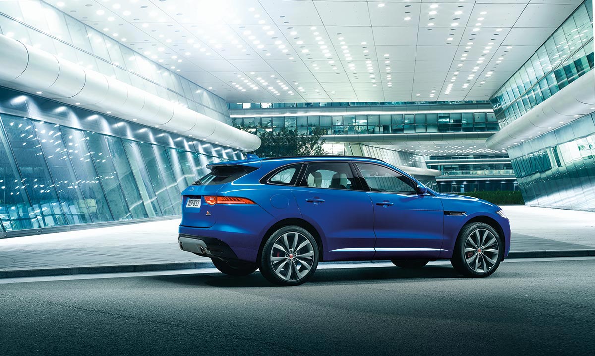 The new Jaguar F-Pace First Edition 6