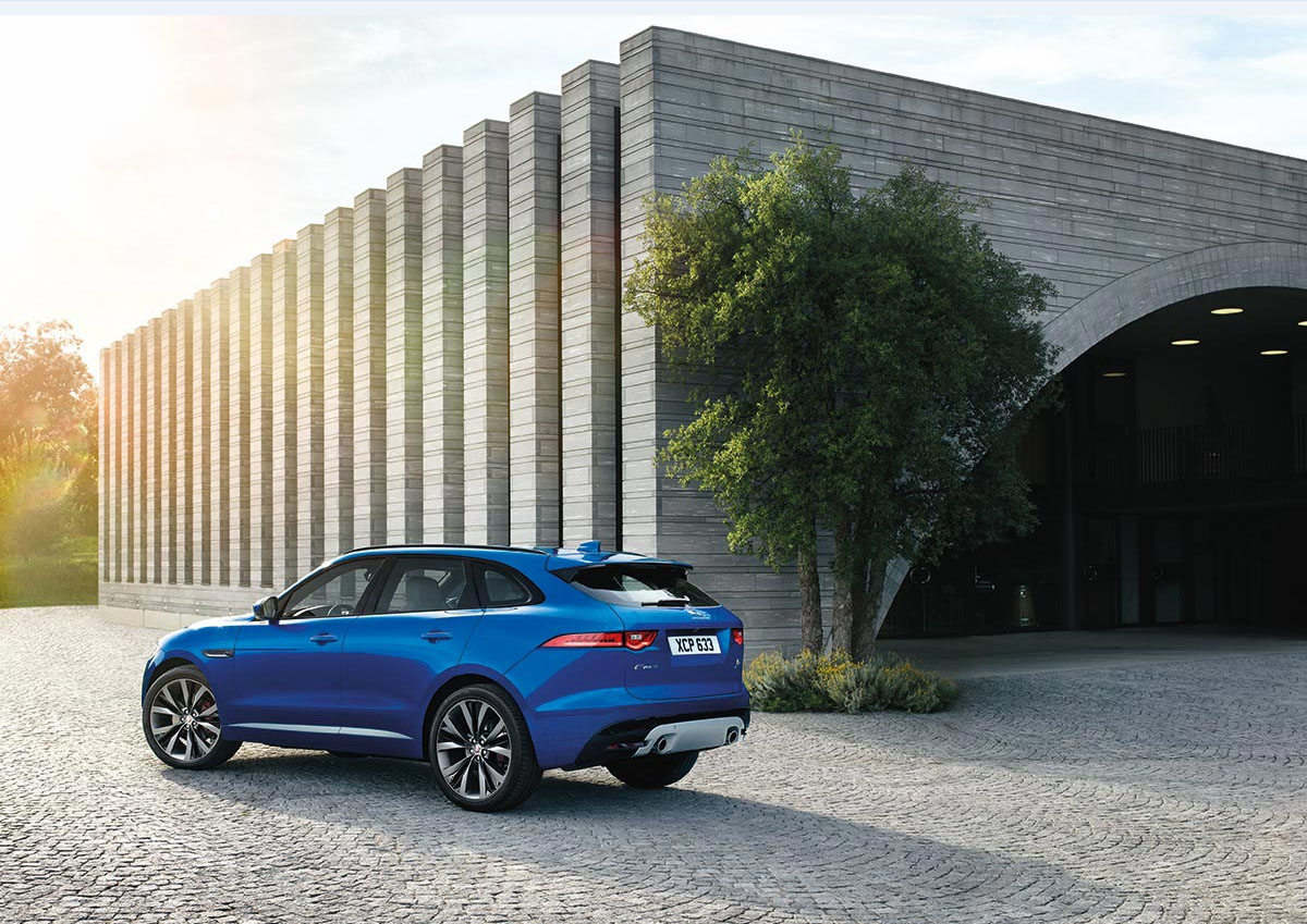 The new Jaguar F-Pace First Edition 8