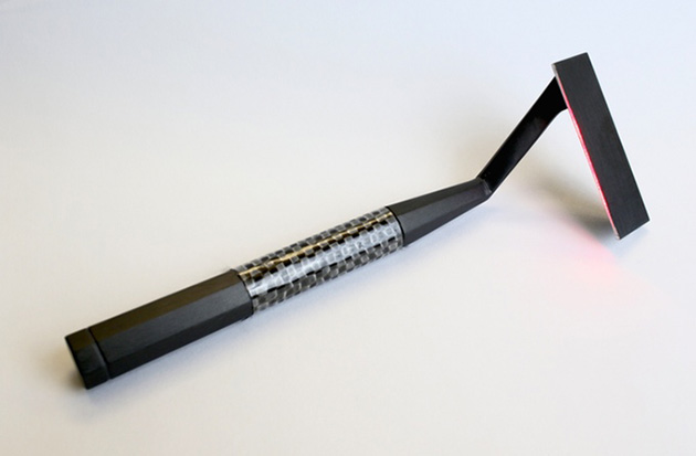 “Skarp”: The First Razor with a Laser 2