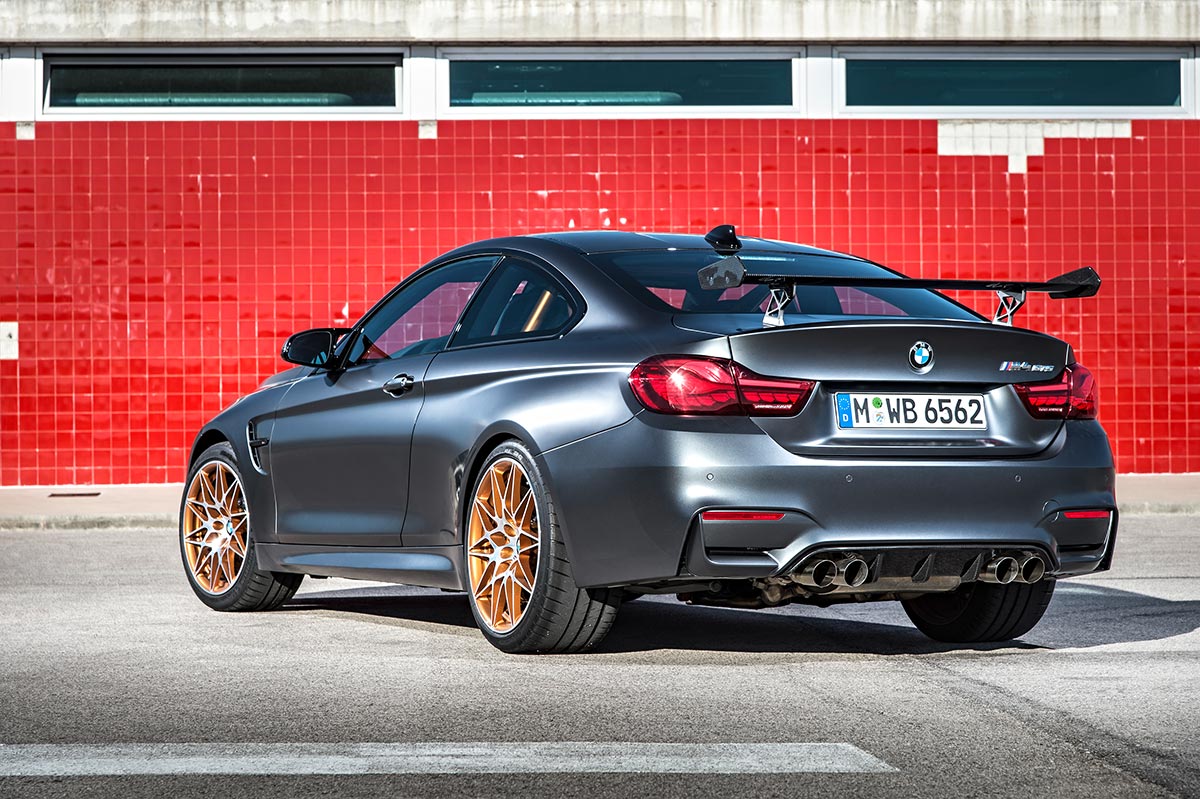 For the 30th anniversay: The new BMW M4 GTS 17