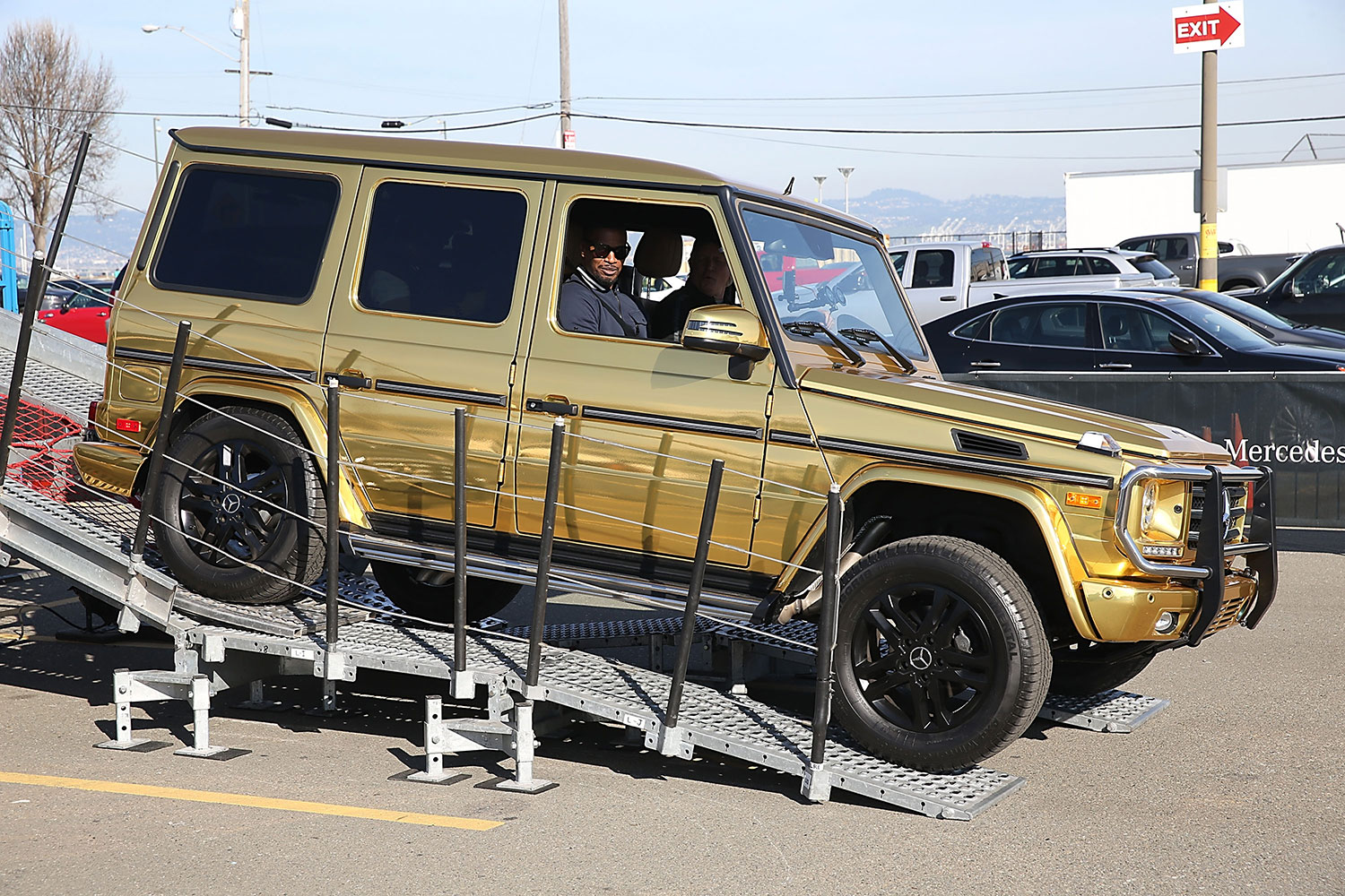 The Mercedes-Benz G550 Special Edition In Celebration Of Super Bowl 50 1