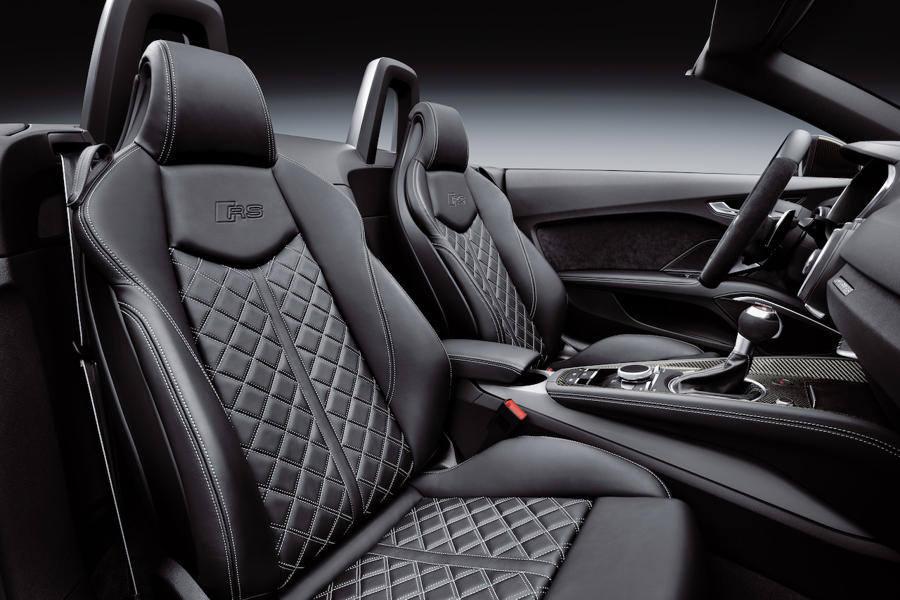 Der Neue Audi TT RS als Coupé und Roadster: 5 Zylinder mit 400 PS 9