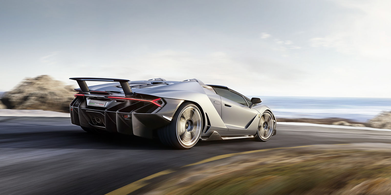 Lamborghini präsentiert limitierten 2 Mio. Centenario Roadster 5