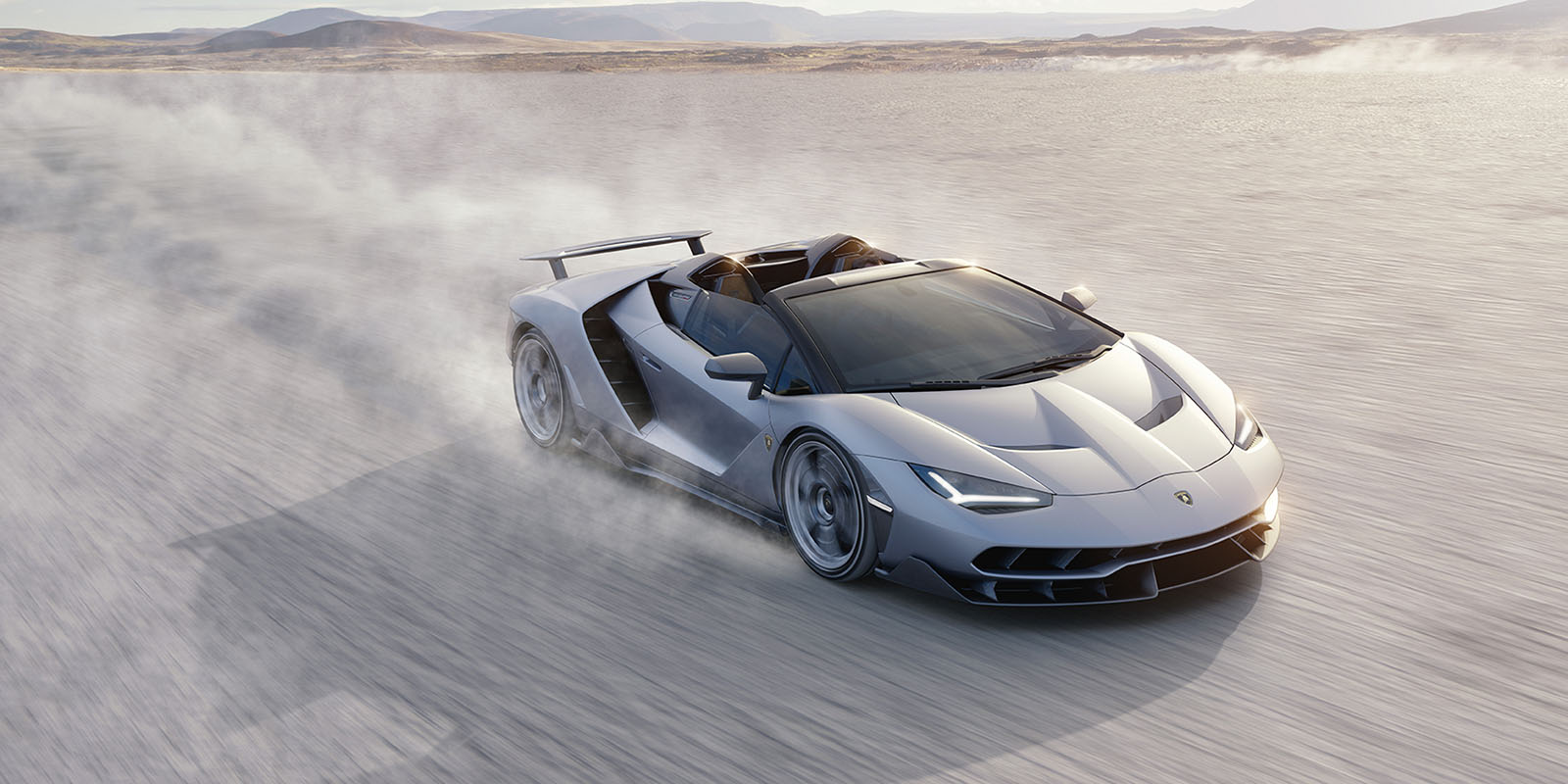Lamborghini präsentiert limitierten 2 Mio. Centenario Roadster 1