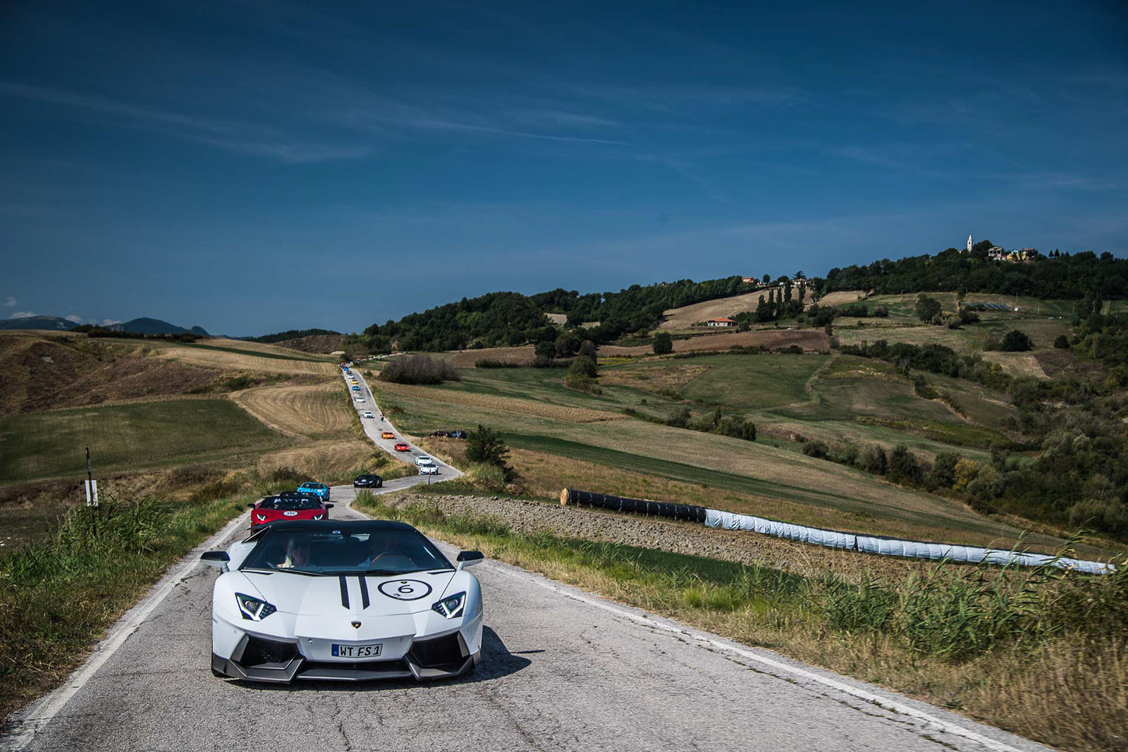 3 Days, 30 Lamborghinis and the Beauty of Italy: The Italian Tour 2016 3
