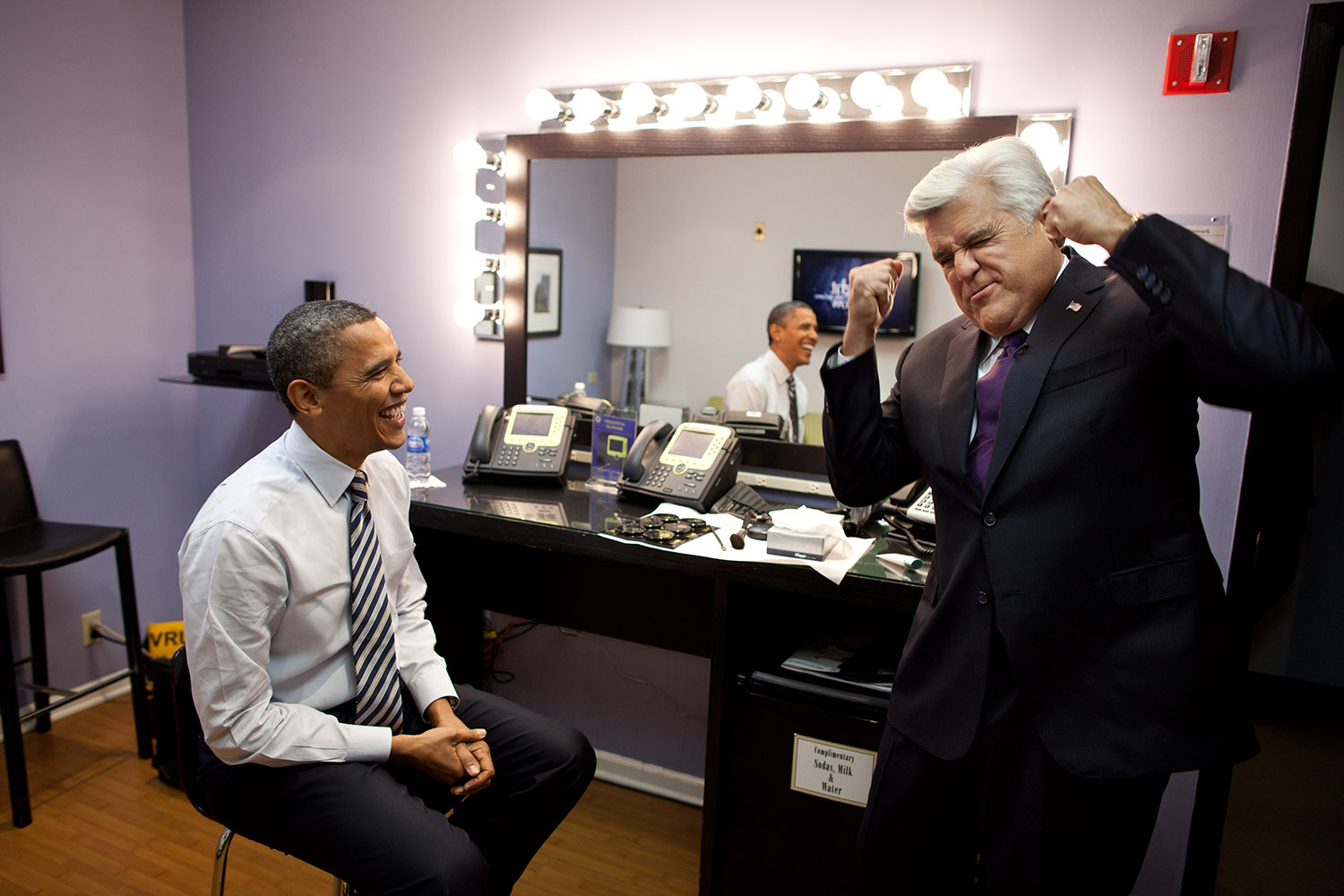 Official White House Photographer Pete Souza Reveals His Favourite Photos Of Obama 13