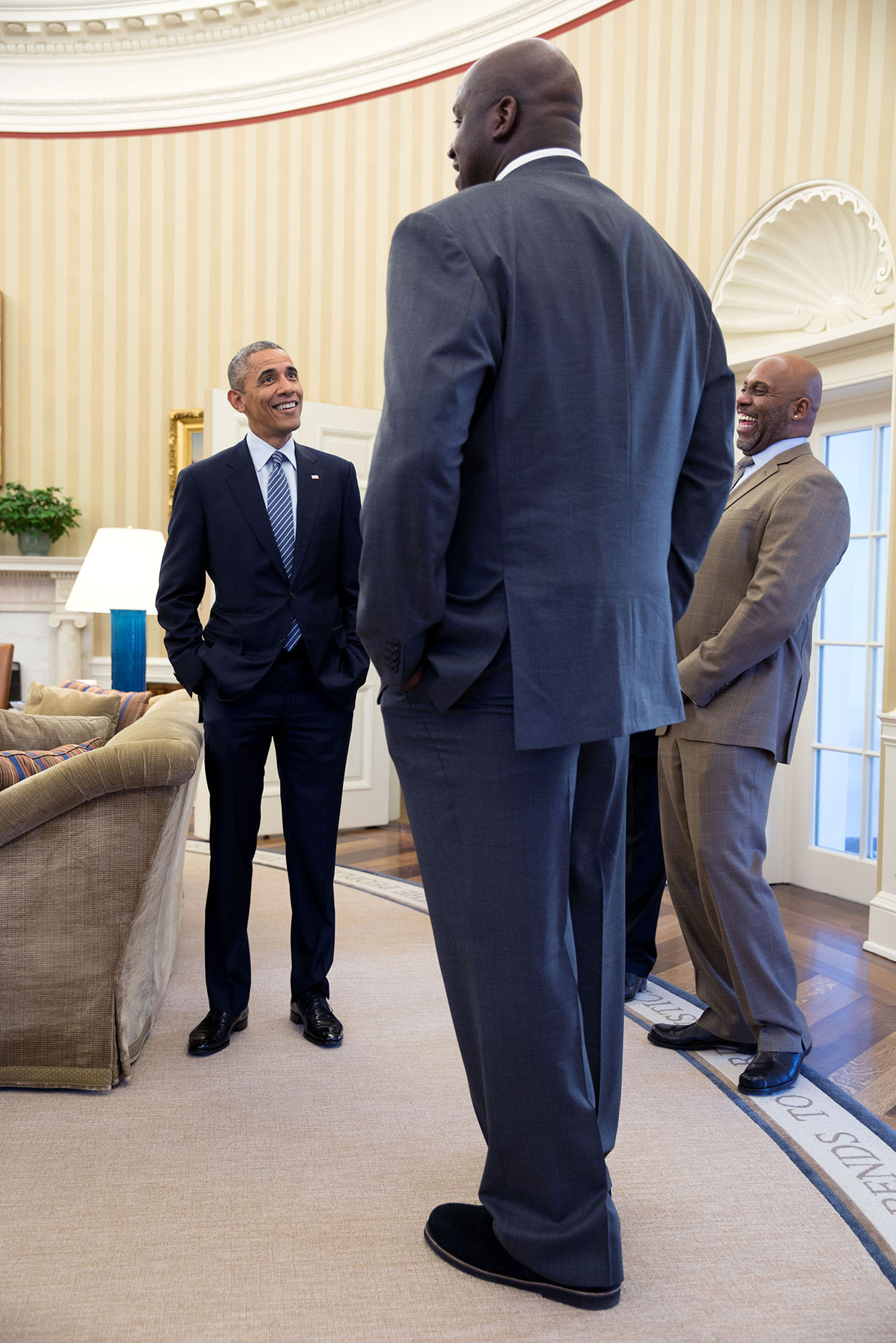 Official White House Photographer Pete Souza Reveals His Favourite Photos Of Obama 14
