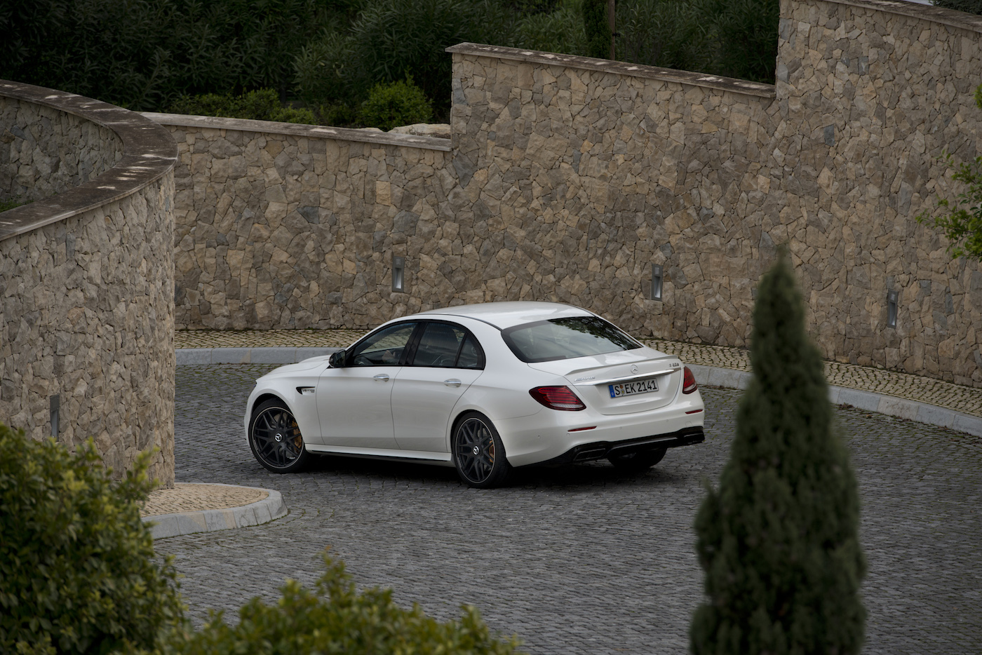 Performance-Limousine: Mit dem neuen Mercedes-AMG E63 S 4MATIC+ durch Portugal 2