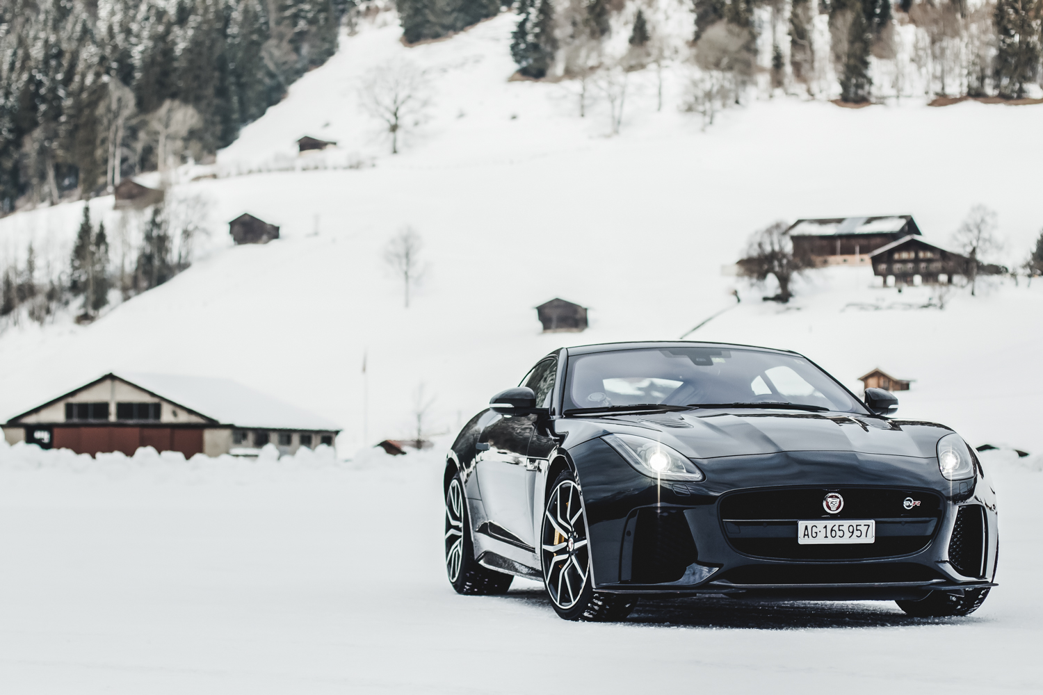 Die Jaguar Land Rover Ice Driving Experience in Gstaad 18
