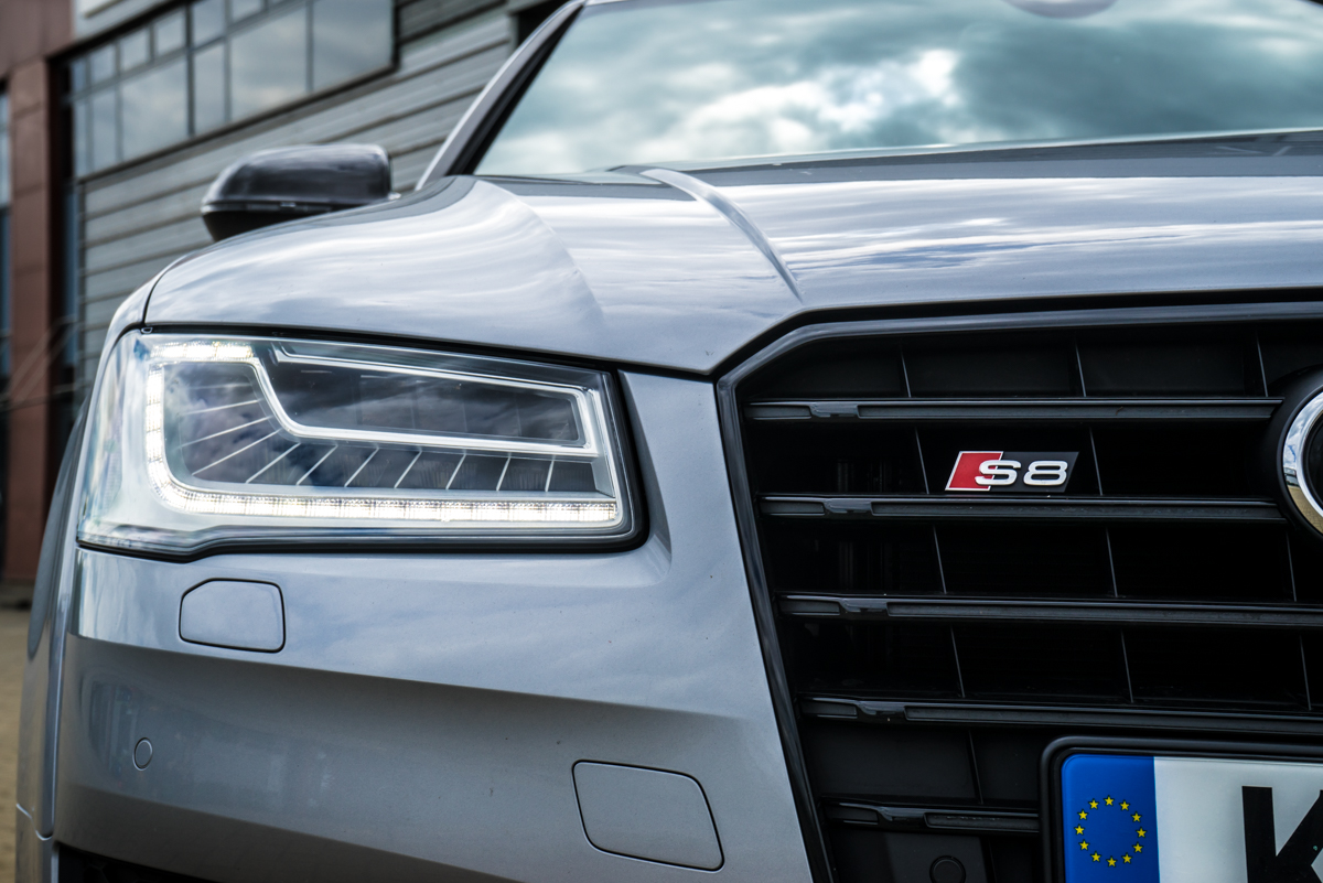 A well rounded performance sedan: The Mighty Audi S8 Plus 3
