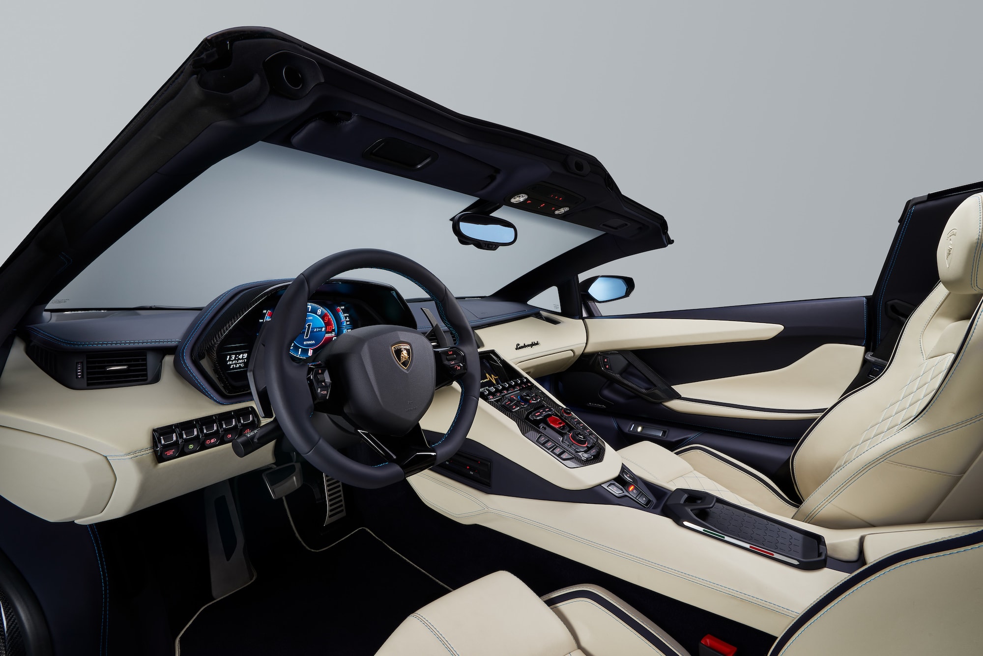 Wohlbedacht: Lamborghini präsentiert neuen Aventador S Roadster 8