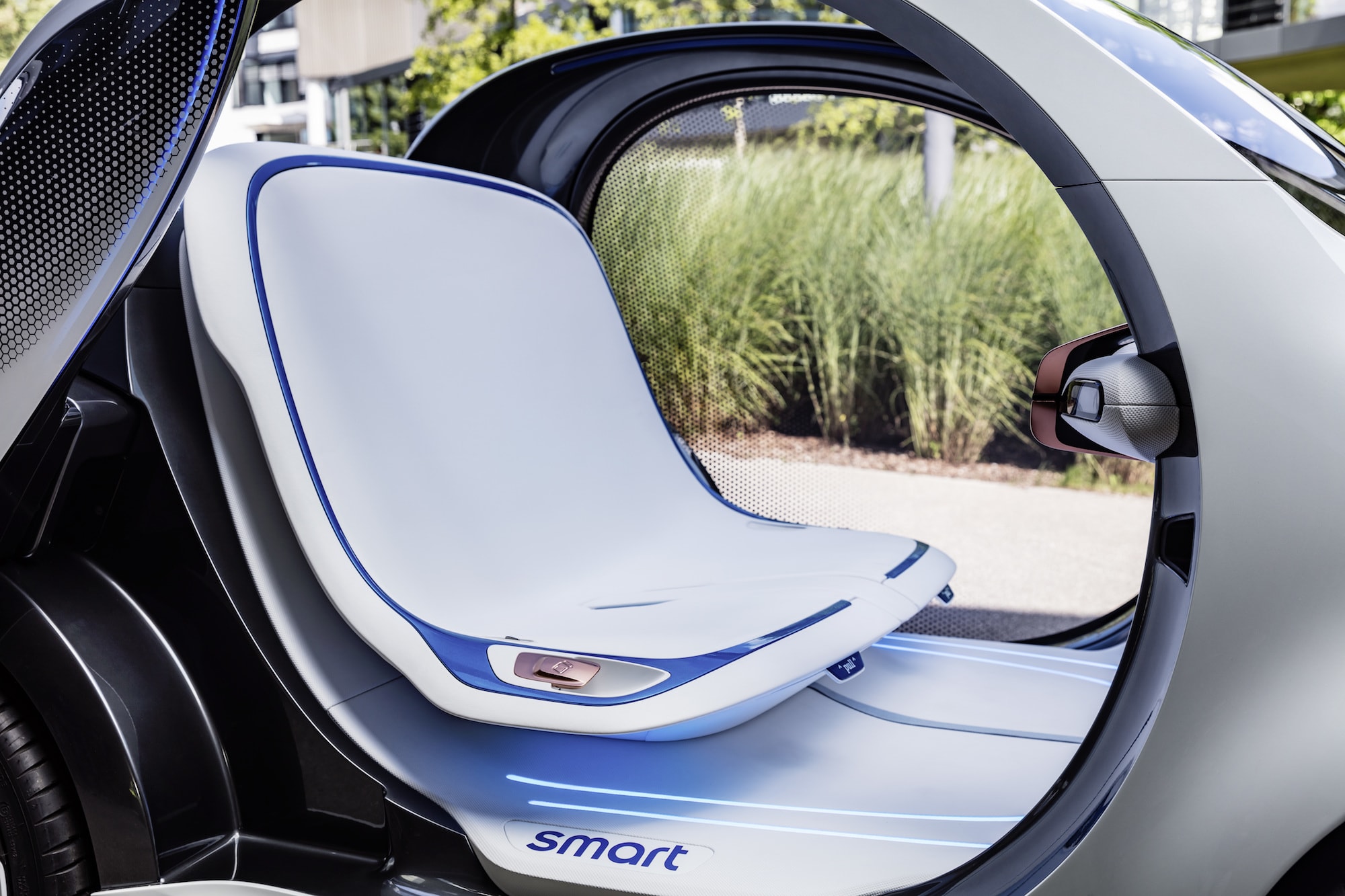 Das Carsharing der Zukunft: Autonomes Konzeptfahrzeug smart vision EQ fortwo 10