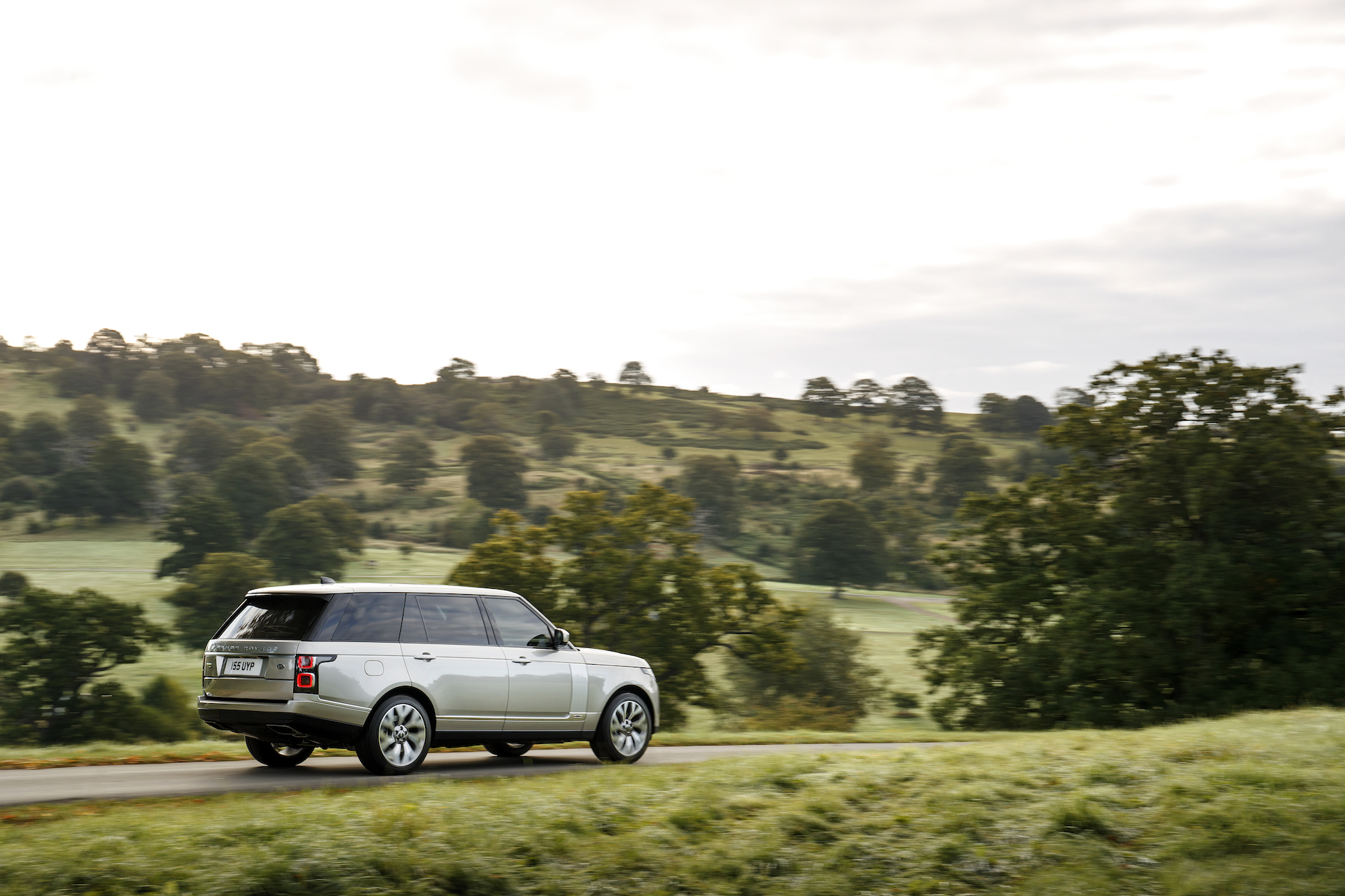 Lautloser Luxus: Der neue Range Rover als Plug-In Hybrid 5