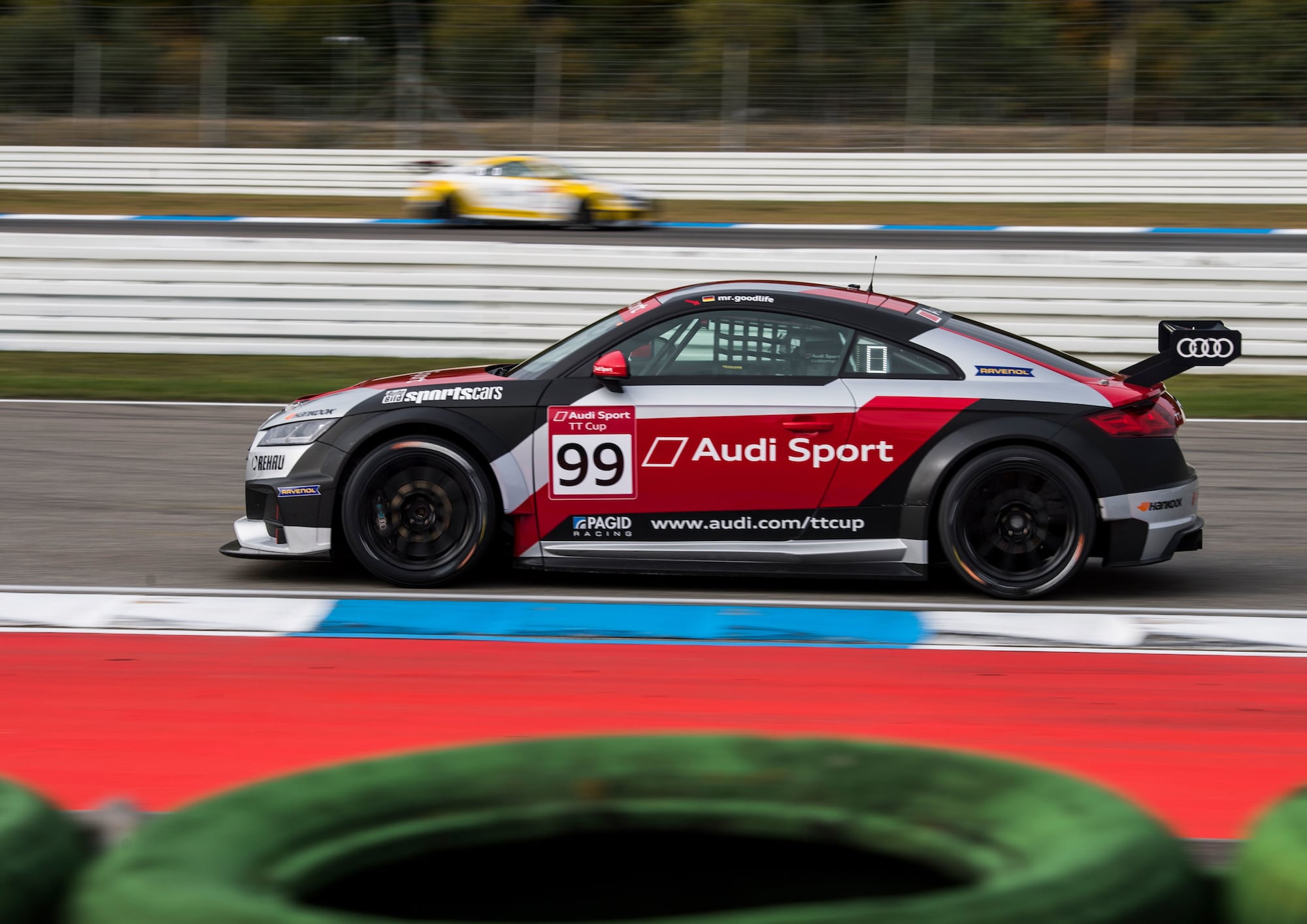 Im Rausch der Geschwindigkeit: mr.goodlife beim Audi Sport TT Cup 2017 1