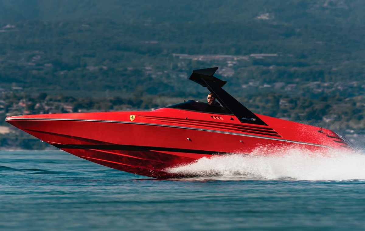 Eine Kooperation der Besten: Das Riva Ferrari Power Boat 4