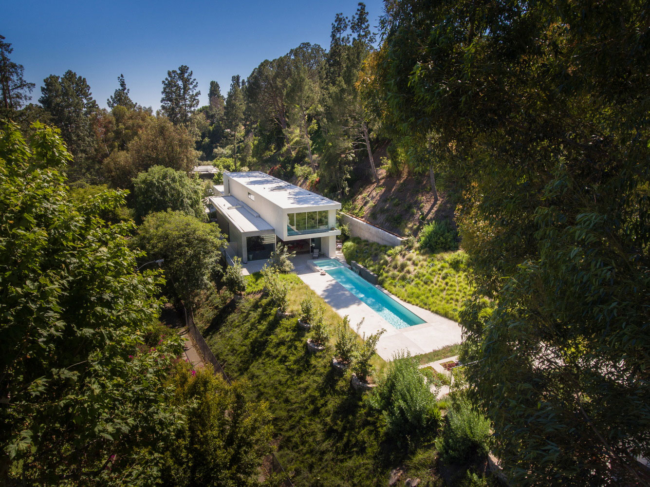 Eingebettet in die Natur von Beverly Hills: Die Coldwater Canyon Residenz 1