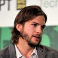 Ashton Kutcher investiert in züricher Startup One Insurance