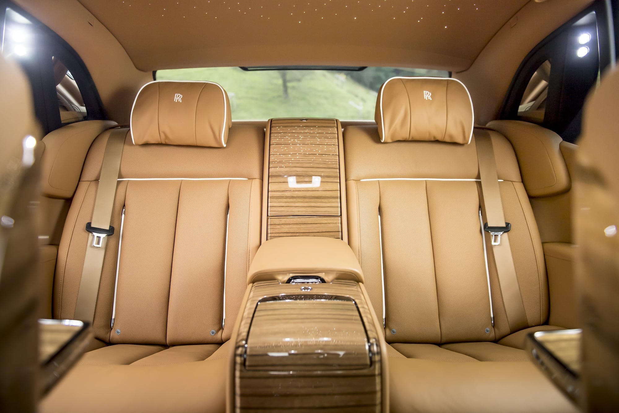 Eine Tradition des Luxus: Der neue Rolls-Royce Phantom VIII 4