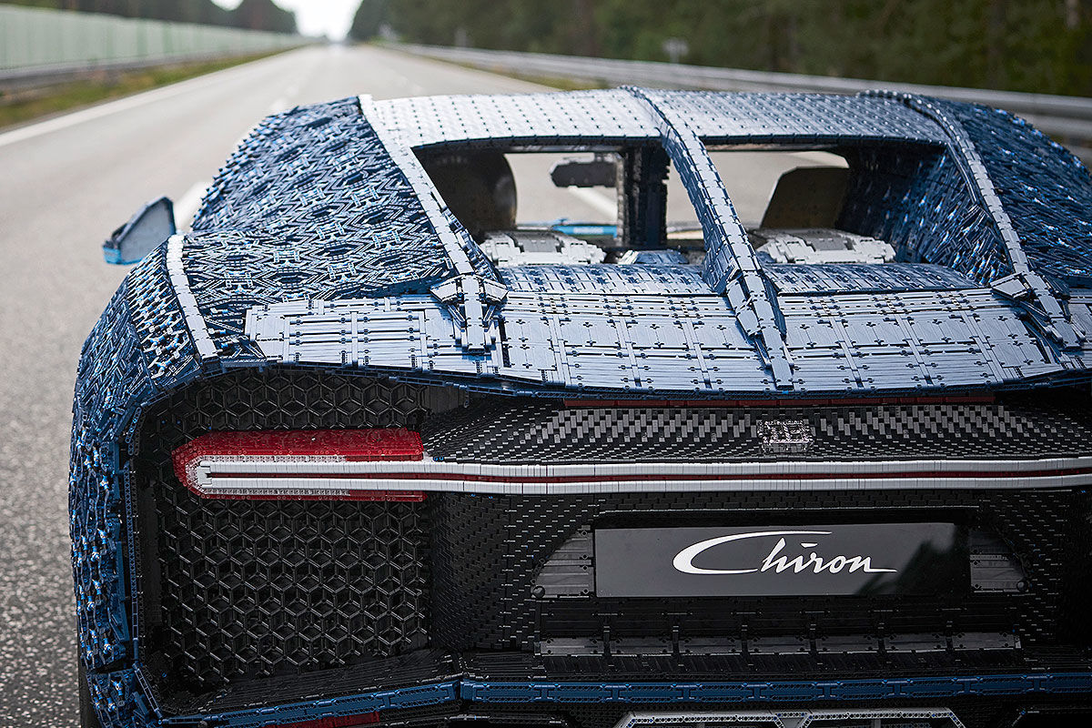 LEGO baut funktionstüchtigen, lebensgroßen Bugatti Chiron nach 11