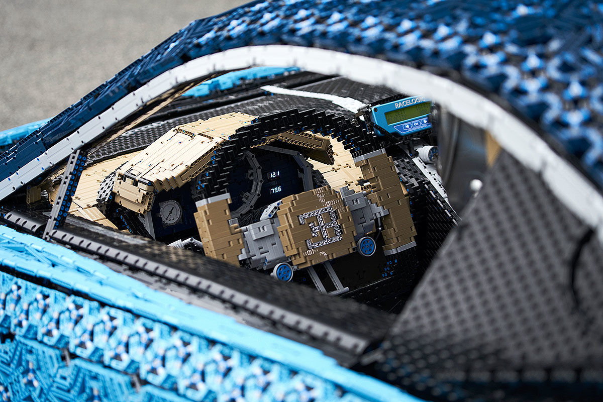 LEGO baut funktionstüchtigen, lebensgroßen Bugatti Chiron nach 9