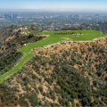 Wohnen auf dem Berg: Dieses Grundstück über Los Angeles kostet $1 Milliarde Dollar