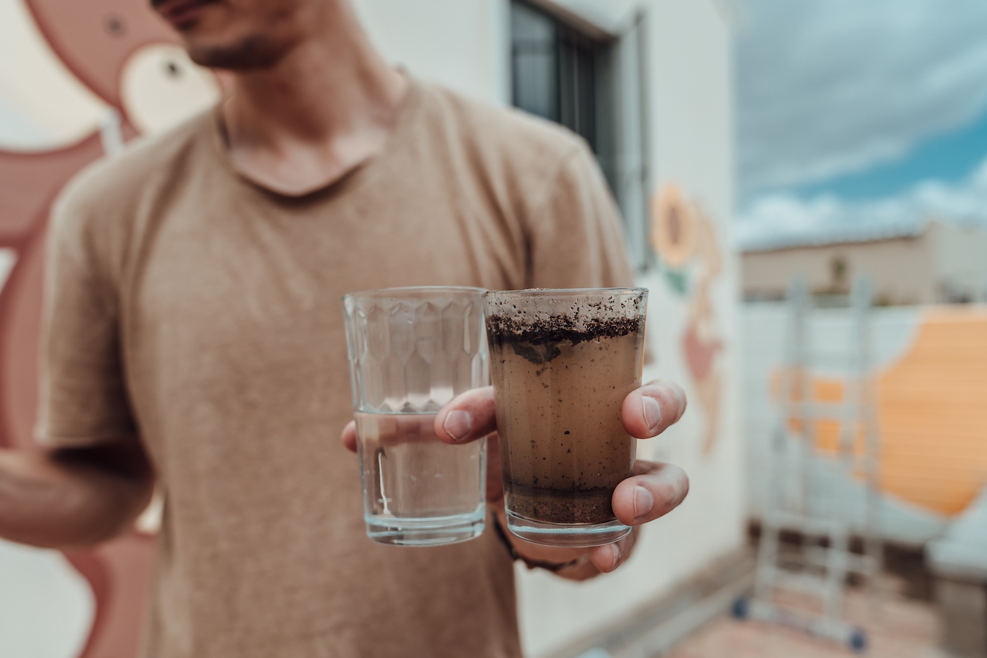 Clean Water for Langrug: How Influencers are Helping Charities to Make a Difference 27