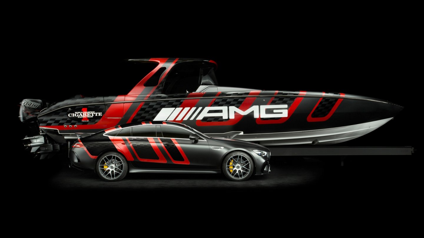 Driving Performance zu Lande und zu Wasser: Das 41‘ AMG Carbon Edition Speed Boat 5