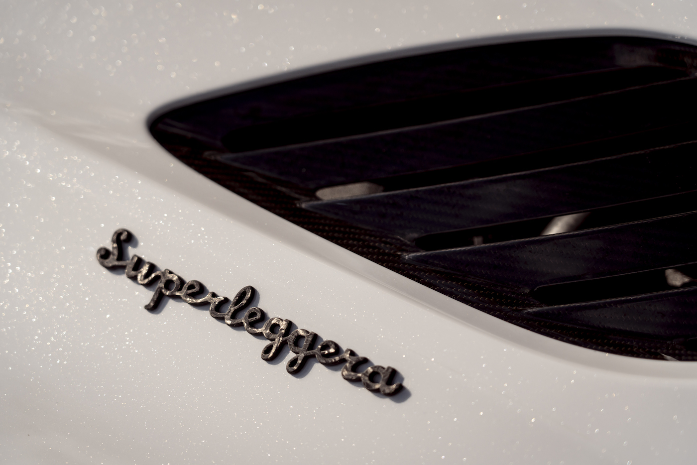 Aston Martin DBS Superleggera Volante: Ein Supersport-Cabrio mit 725 PS 4