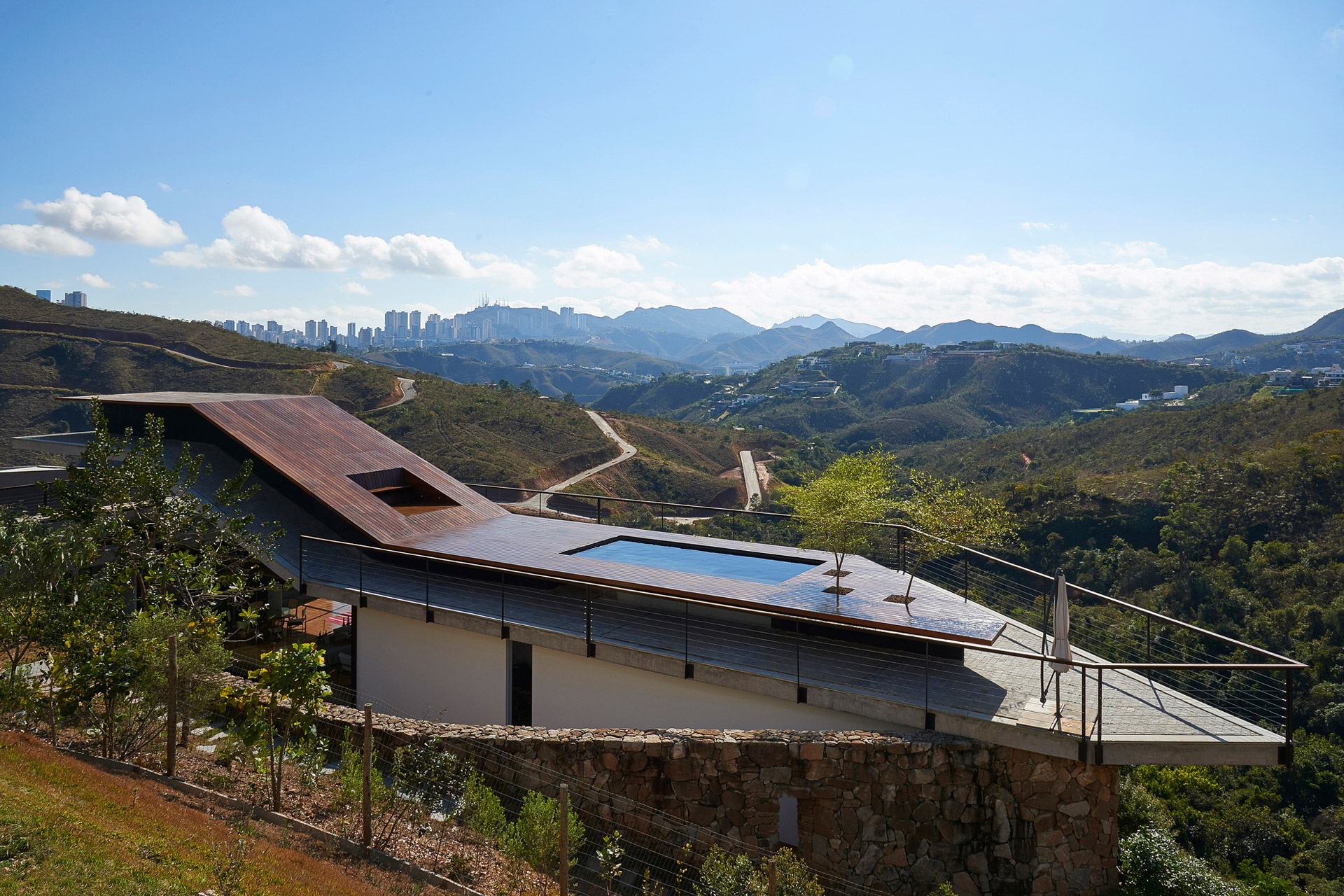 Ein Blick in die beeindruckende Casa Alpina in Belo Horizonte, Brasilien 1