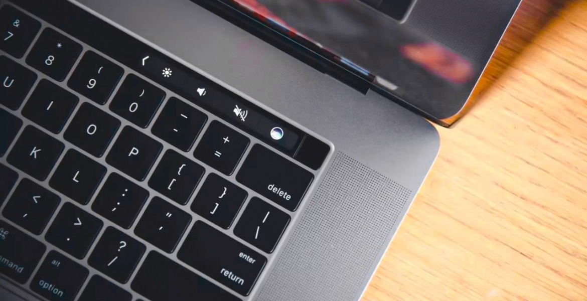 Apple reduziert den Preis für das MacBook Air und erweitert das günstigste MacBook Pro um eine Touch-Bar
