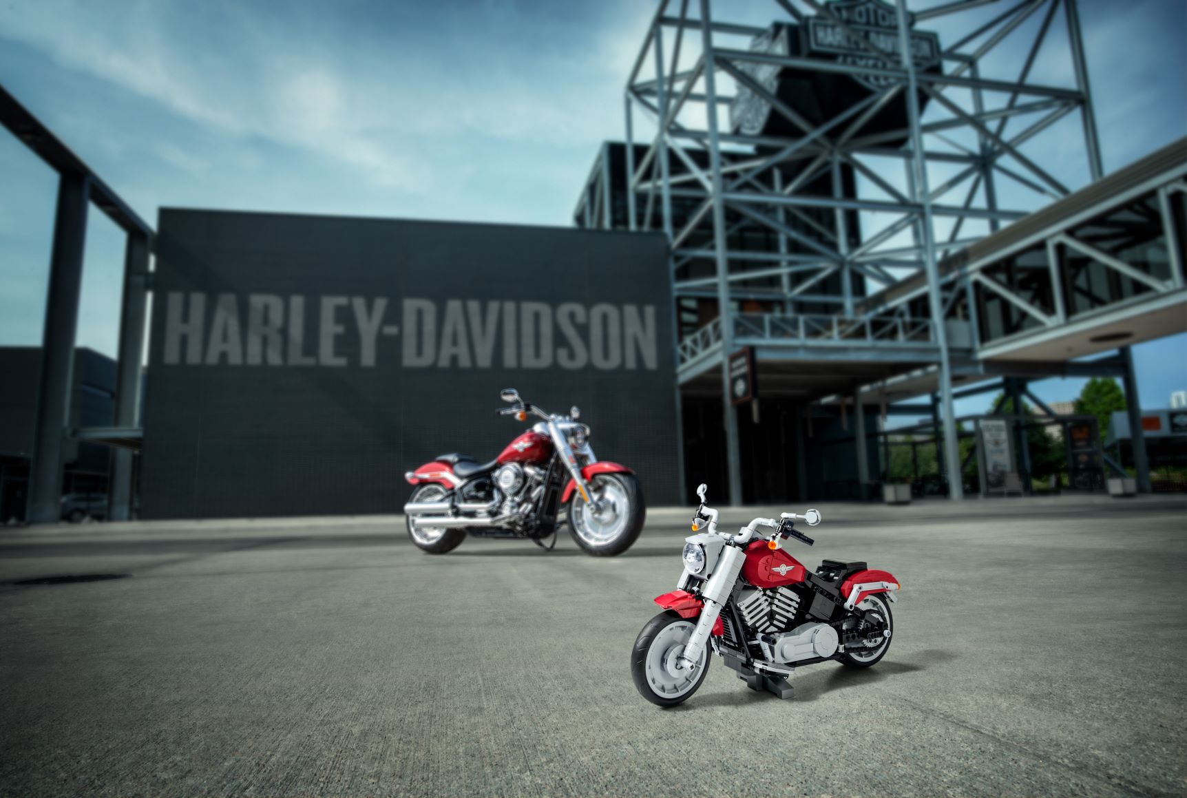 LEGO präsentiert ein neues Harley Davidson Replica Modell zum nachbauen 1