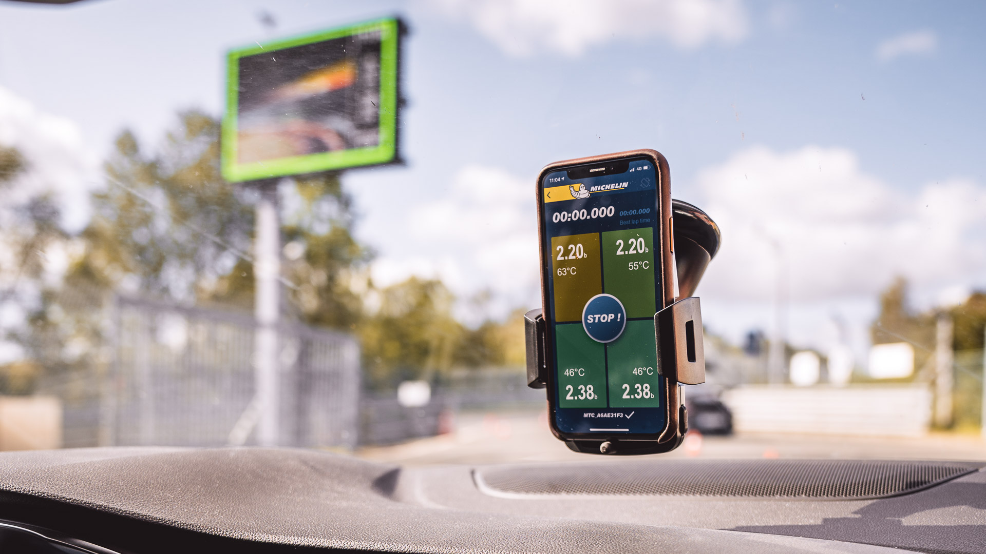 Michelin Track Connect: Mit richtig(em) Druck über die Rennstrecke 5