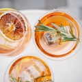 Cocktails mit Eistee: Diese Drinks werden den Sommer 2020 erobern