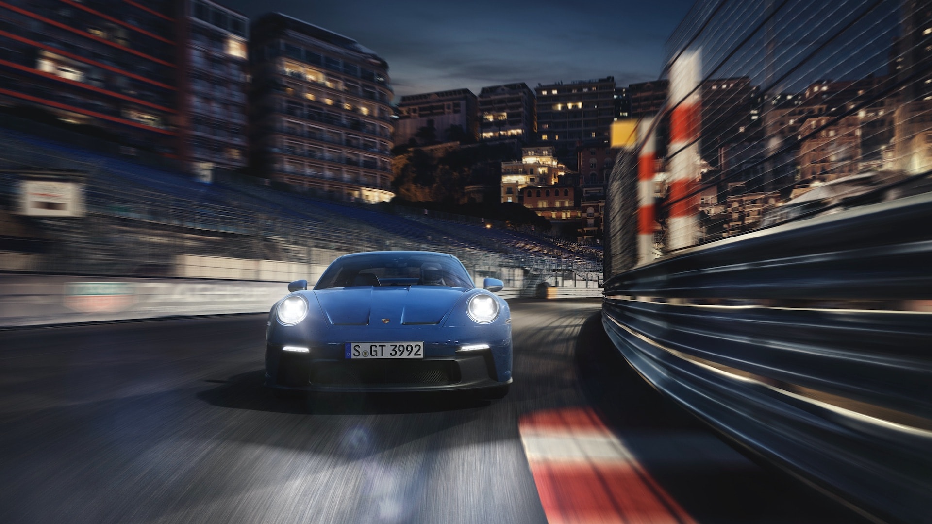 Der Porsche 911 GT3: Ein Rennsportler erobert die Straße 4